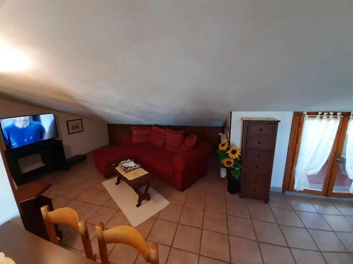 Mansardina Il Girasole Apartamento Sássari 0*,